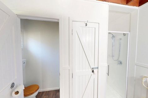 Photo of property in 6 Calder Road, Lake Okareka, Rotorua, 3076