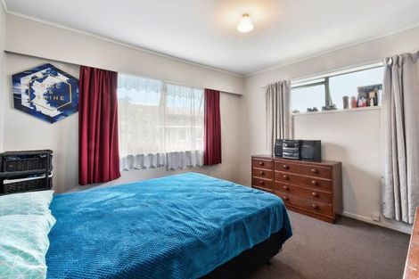 Photo of property in 40 Mack Place, Red Hill, Papakura, 2110