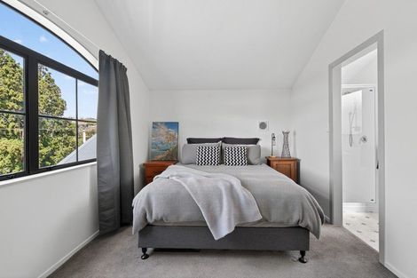 Photo of property in 6a Ranginui Road, Welcome Bay, Tauranga, 3112