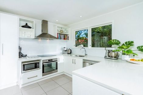 Photo of property in 25 Regent Street, Devonport, Auckland, 0624