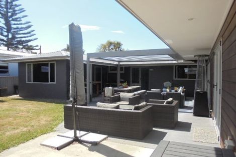 Photo of property in 104 Avenue Road, Greenmeadows, Napier, 4112