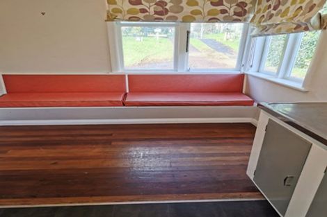 Photo of property in 65 Hillsborough Road, Hillsborough, Auckland, 1042