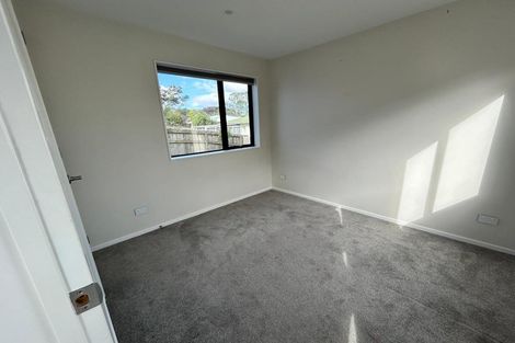 Photo of property in 53a Glendene Avenue, Glendene, Auckland, 0602