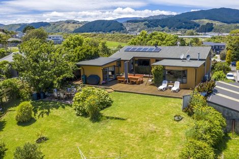 Photo of property in 85 Kiwi Road, Raumati Beach, Paraparaumu, 5032