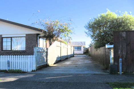 Photo of property in 100 Fairs Road, Milson, Palmerston North, 4414