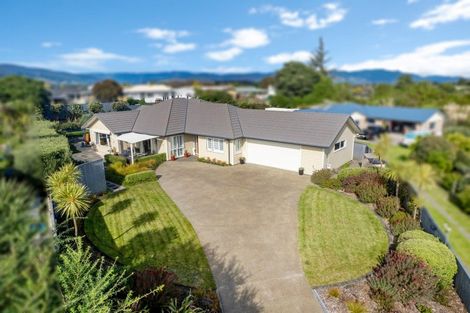 Photo of property in 11 Byron Brown Place, Otaki Beach, Otaki, 5512