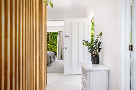 Photo of property in 1b Titoki Street, Te Atatu Peninsula, Auckland, 0610