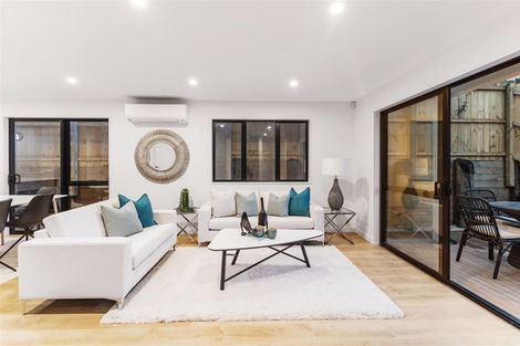 Photo of property in 76b Salamanca Road, Sunnynook, Auckland, 0620