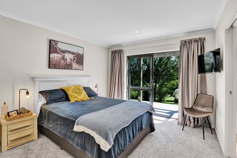 Photo of property in 88 Te Arei Road, Lepperton, New Plymouth, 4373