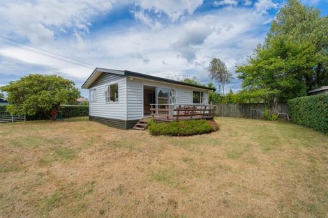 Photo of property in 25 Mckerrow Street, Te Anau, 9600