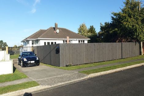 Photo of property in 1 Uenuku Street, Ngaruawahia, 3720