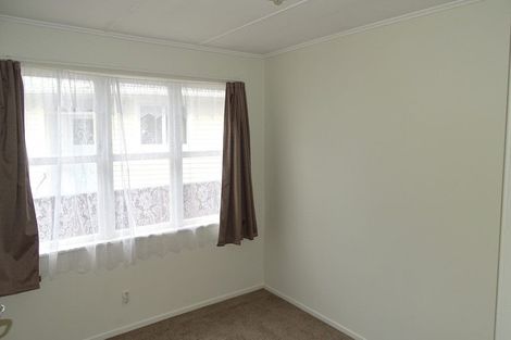 Photo of property in 36 Pah Road, Papatoetoe, Auckland, 2025