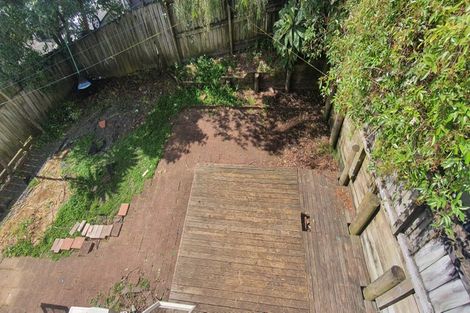 Photo of property in 7/20 Fields Parade, Oteha, Auckland, 0632