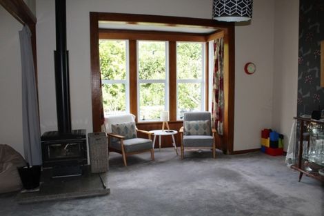 Photo of property in 25 Ruahine Street, Dannevirke, 4930