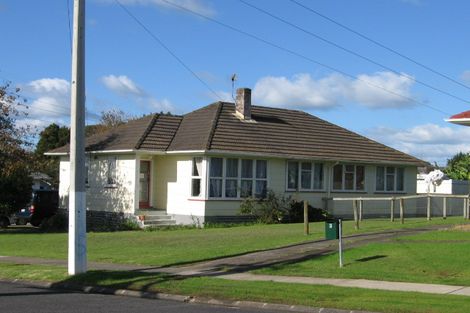 Photo of property in 4 Sandbrook Avenue, Otara, Auckland, 2023