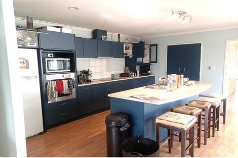 Photo of property in 5b Olwyn Place, Greenhithe, Auckland, 0632