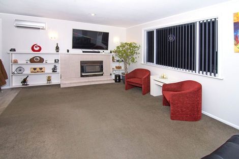 Photo of property in 11 Puriri Crescent, Lansdowne, Masterton, 5810