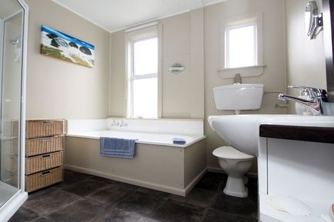 Photo of property in 4 Ettrick Street, Oamaru North, Oamaru, 9400