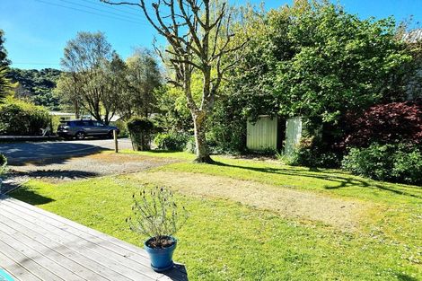 Photo of property in 9 Milton Terrace, Picton, 7220