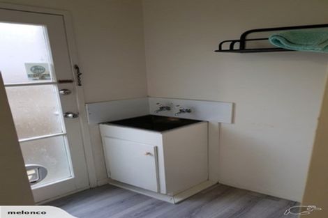 Photo of property in 2/462 Great South Road, Opaheke, Papakura, 2113