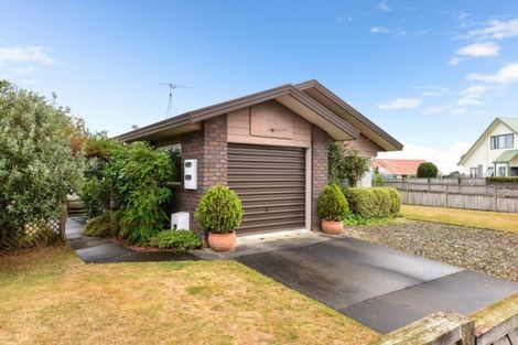 Photo of property in 29 Rosehill Place, Nawton, Hamilton, 3200