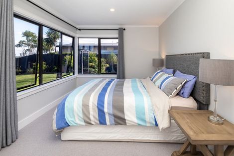 Photo of property in 103 Pine Harbour Parade, Beachlands, Auckland, 2018