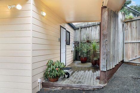 Photo of property in 45 Holmes Drive South, Massey, Auckland, 0614