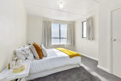 Photo of property in 43 Waiuta Street, Titahi Bay, Porirua, 5022