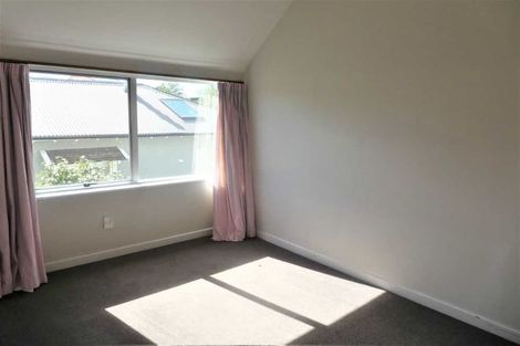Photo of property in 1/12 Berry Street, St Albans, Christchurch, 8014