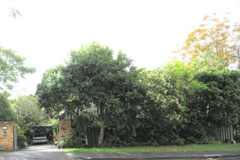 Photo of property in 24a Beach Road, Mellons Bay, Auckland, 2014