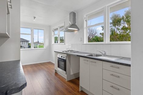 Photo of property in 4 Winthrop Way, Mangere East, Auckland, 2024