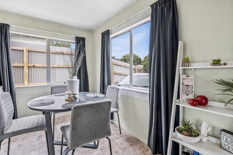 Photo of property in 2/4 Cumberland Street, Tauhara, Taupo, 3330