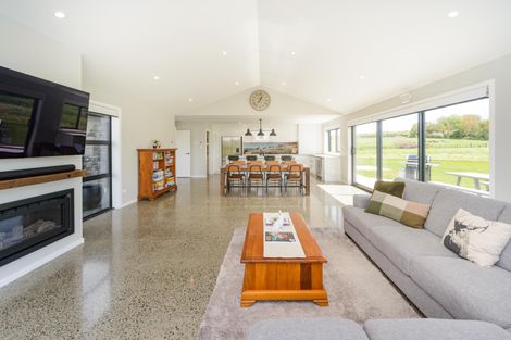 Photo of property in 40 Meavy Lane, Ashhurst, Palmerston North, 4470