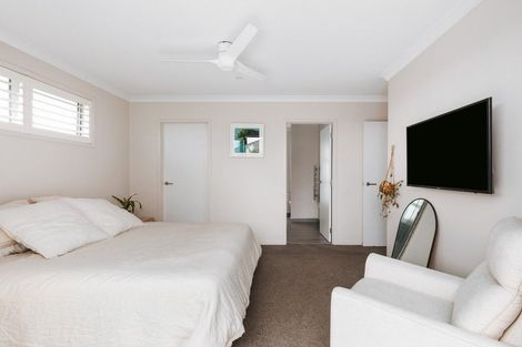 Photo of property in 6 Lakeside Terrace, Omokoroa, 3114