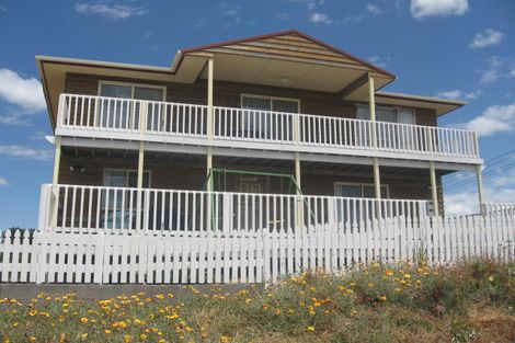 Photo of property in 18 Pukehina Parade, Pukehina, 3189