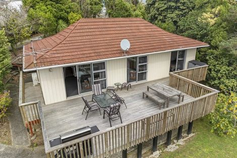 Photo of property in 39 Aniseed Grove, Timberlea, Upper Hutt, 5018