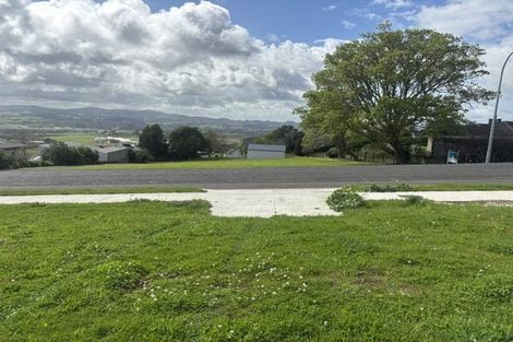 Photo of property in 103 Anzac Road, Pukekohe, 2120