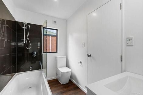 Photo of property in 5/1 Melview Place, New Lynn, Auckland, 0600