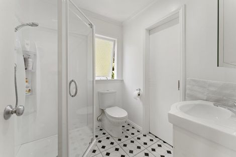 Photo of property in 33 Elmslie Road, Pinehaven, Upper Hutt, 5019