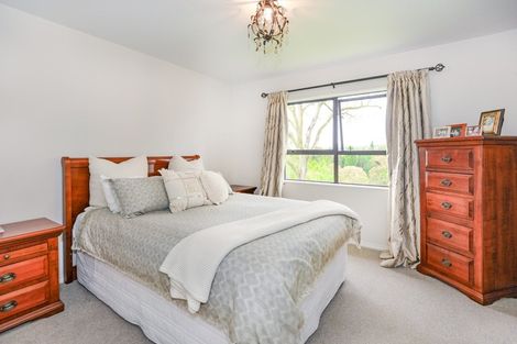 Photo of property in 83 Lane Road, Havelock North, 4130