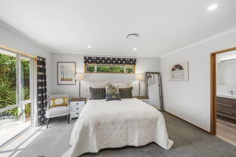 Photo of property in 15 Wardour Mews, Avonhead, Christchurch, 8042