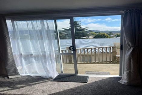 Photo of property in 7a Hampshire Street, Cannons Creek, Porirua, 5024