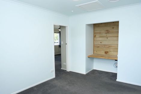 Photo of property in 4 Tawa Street, Waikanae, 5036