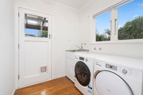 Photo of property in 35 Hall Road, Kerikeri, 0230