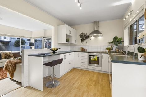 Photo of property in 2/21 Jutland Road, Hauraki, Auckland, 0622