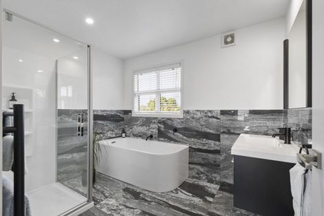 Photo of property in 172 Hendersons Line, Kelvin Grove, Palmerston North, 4470