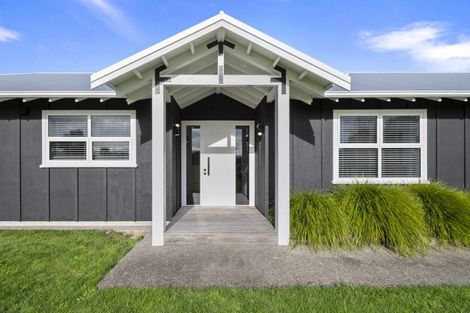 Photo of property in 172 Hendersons Line, Kelvin Grove, Palmerston North, 4470