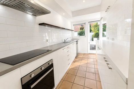 Photo of property in 31 Innes Road, St Albans, Christchurch, 8052