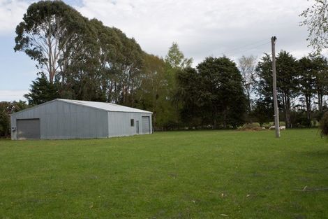 Photo of property in 73 Simon Road, Winton, 9781