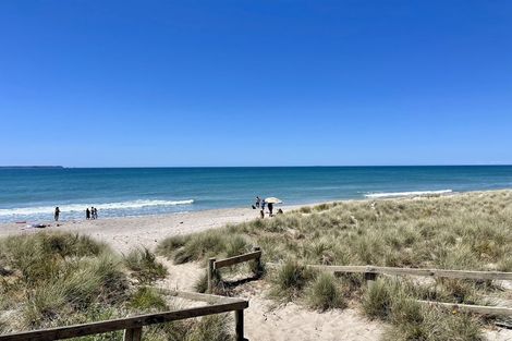 Photo of property in 161 Karewa Parade, Papamoa Beach, Papamoa, 3118